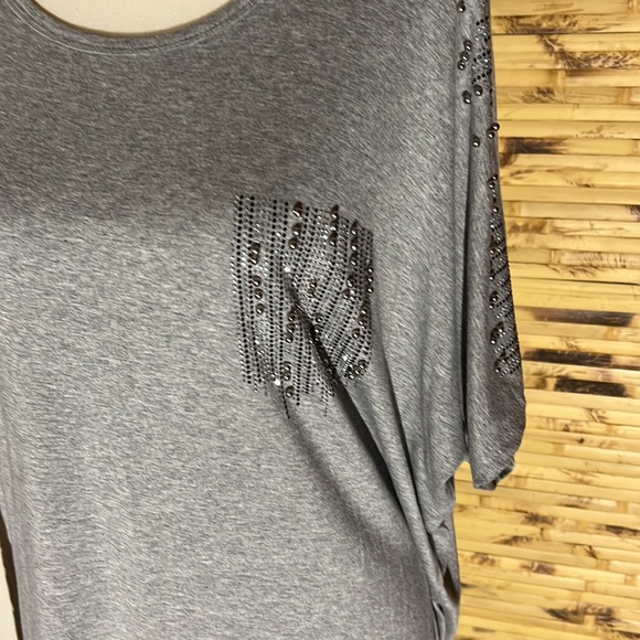 Sequins top - Picture 2 of 5